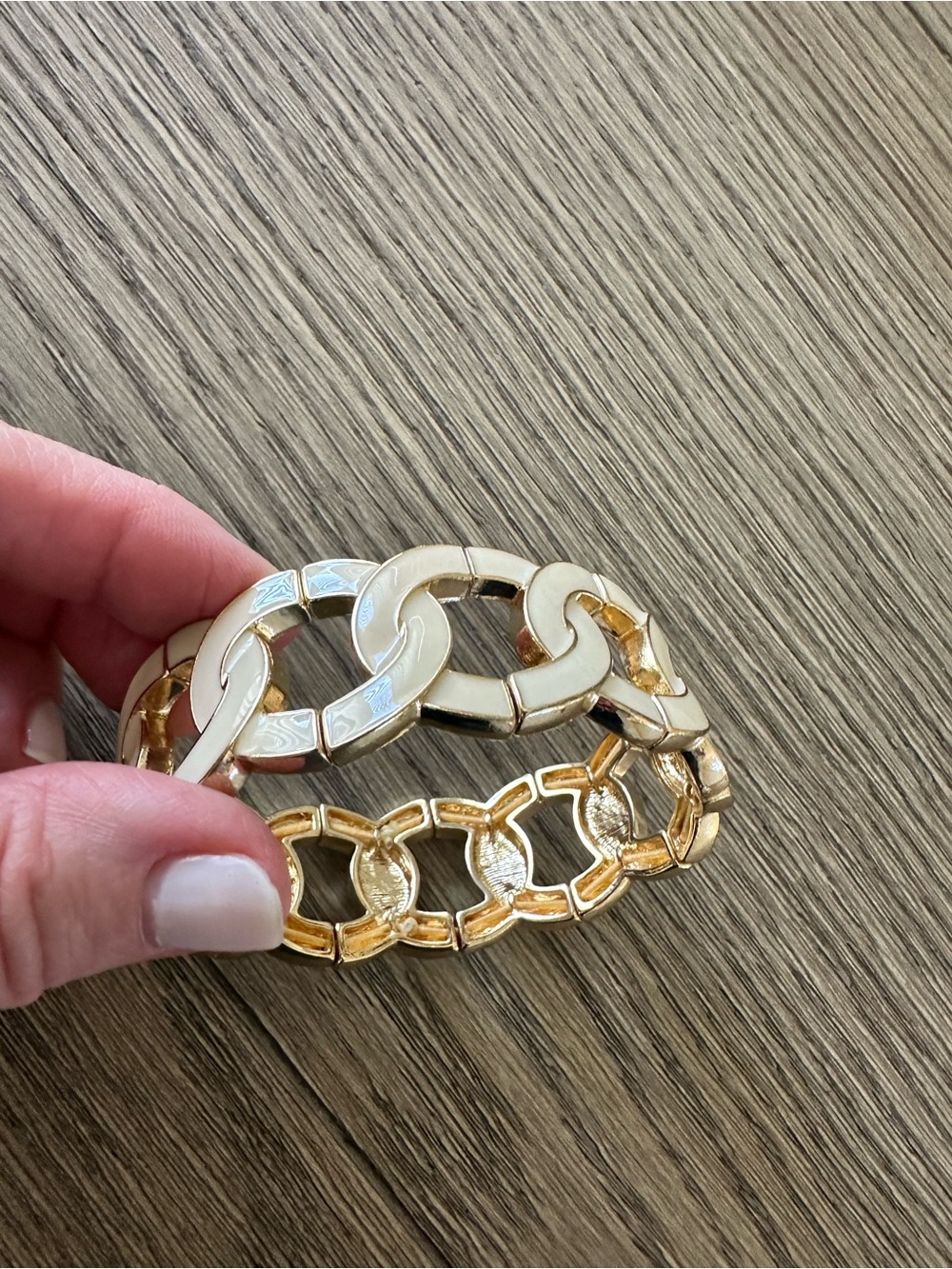 Gold Tone Interlocking Link Statement Bracelet – Chunky Stretch style
